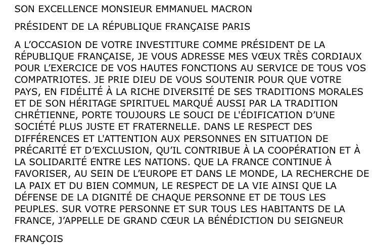 Papemacron.jpg-large